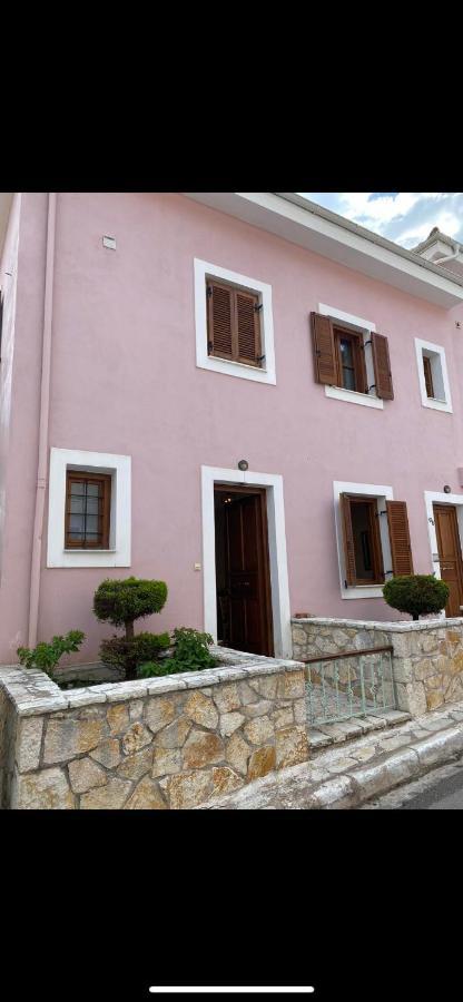 Delfi'S Cozy Maisonette Eksteriør bilde